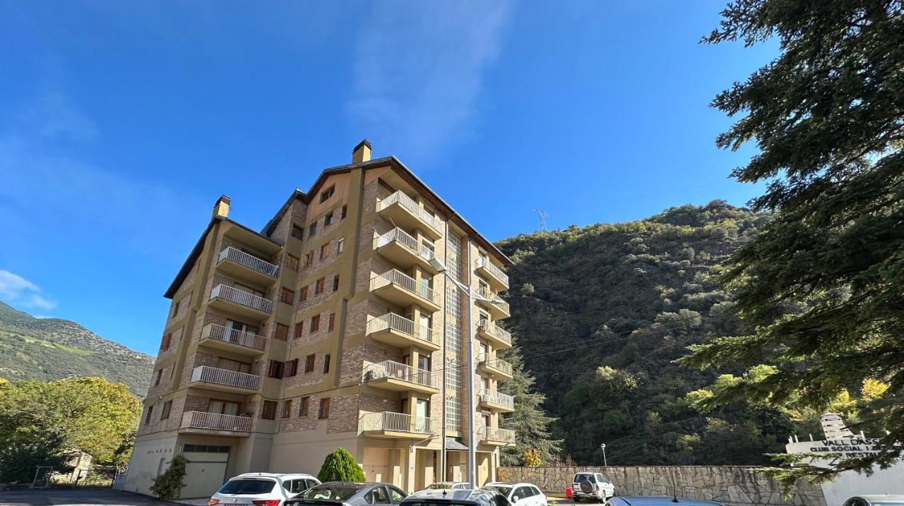 Apartament Rialp Amb Vistes Al Riu Noguera Pallaresa Exterior photo